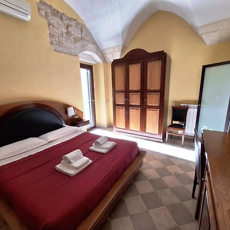 B&B Residenza Pizziniaco Lecce Buitenkant foto